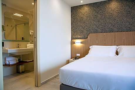 Classic Double or Twin Room