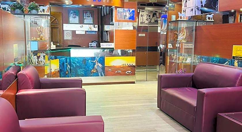 OYO 271 Parasol Hotel