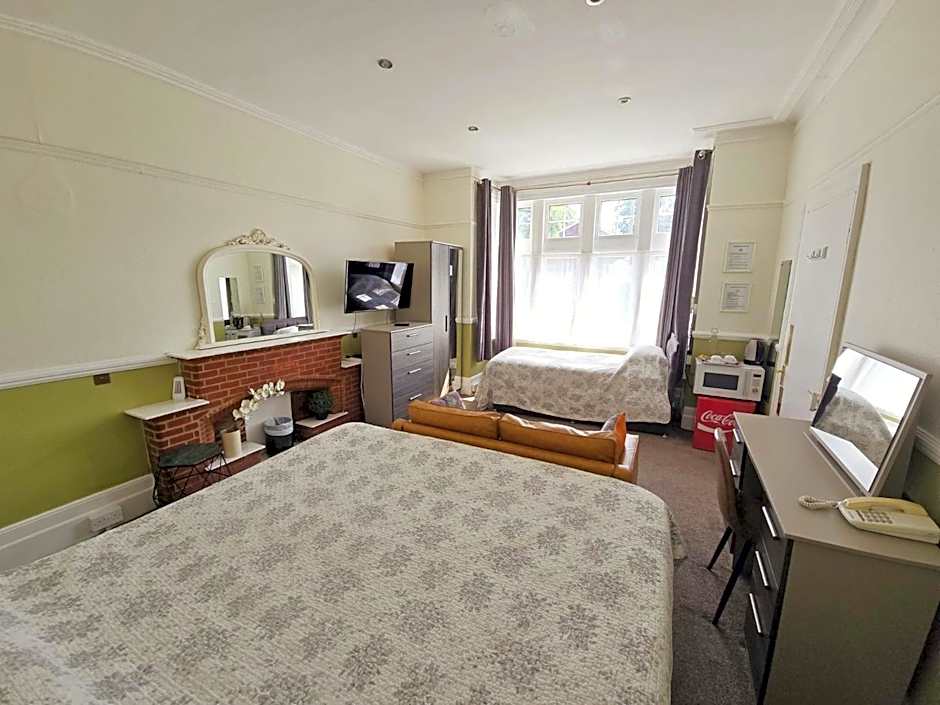 Glendevon House Hotel