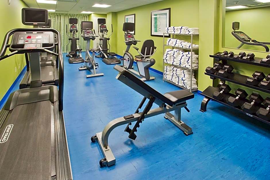 Holiday Inn & Suites Virginia Beach - North Beach By IHG