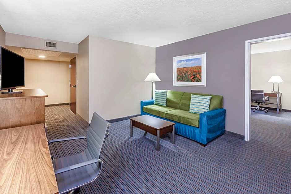 Holiday Inn Hotel & Suites Oklahoma City North By IHG