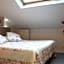 Hotel Saint Yves