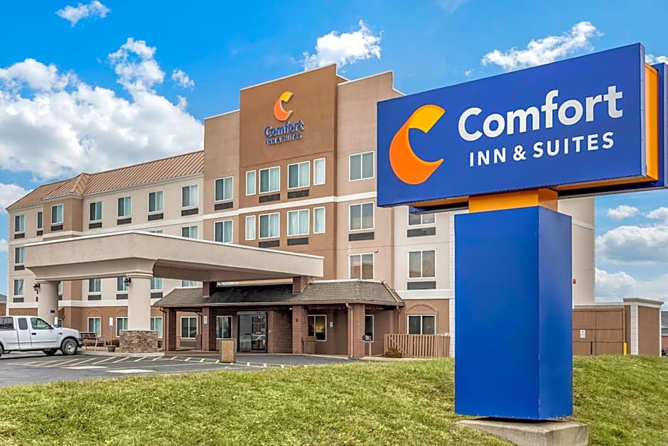 Comfort Inn & Suites Heath - Newark South