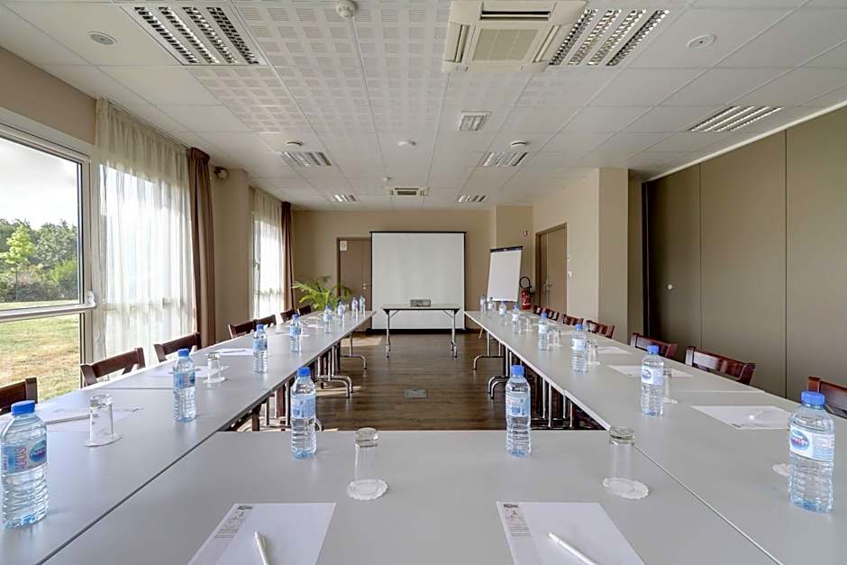 Brit Hotel Saint-Meen-le-Grand en Broceliande