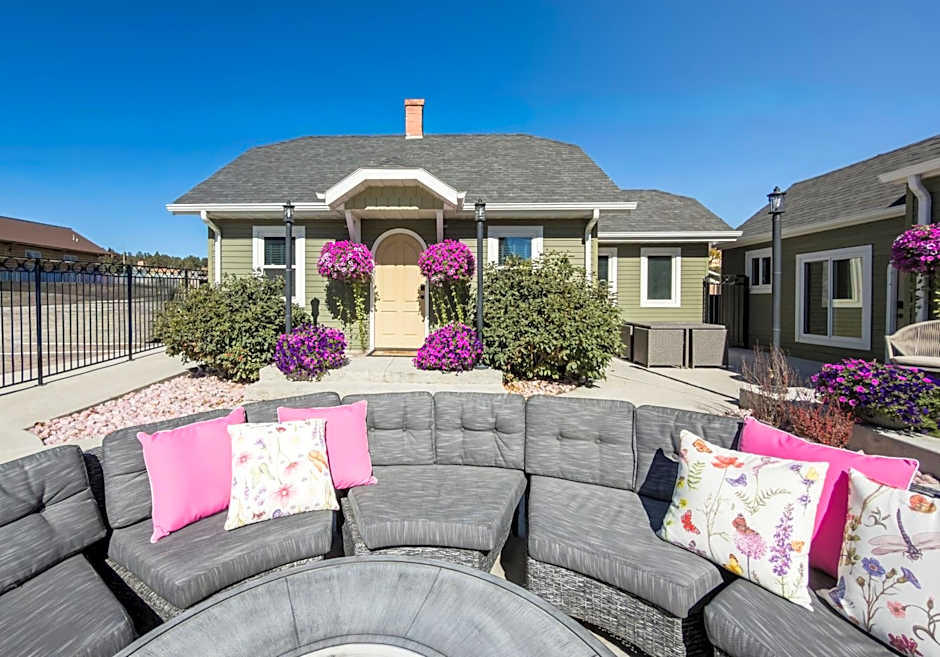 EO Bungalows, Black Hills