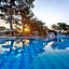 Rixos Sungate Hotel