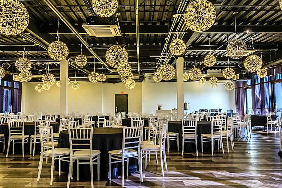 Aloft Ponce Hotel & Casino
