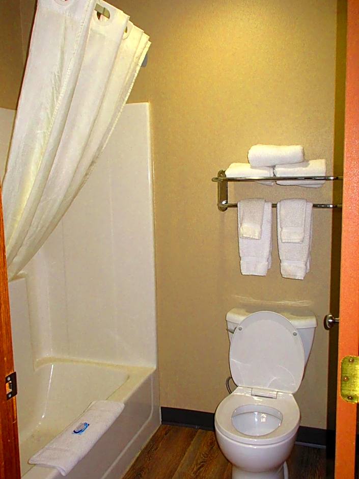 Super 8 by Wyndham Estherville