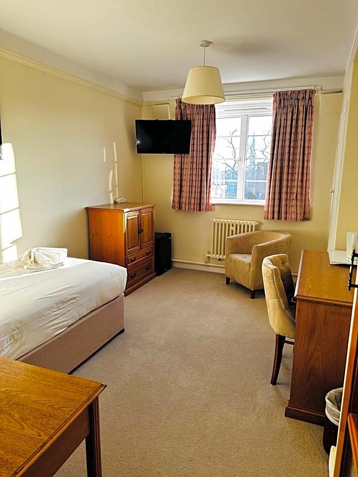 Vincent House London Residence