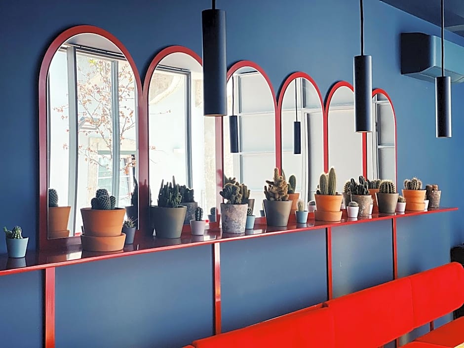 Esqina Cosmopolitan Lodge