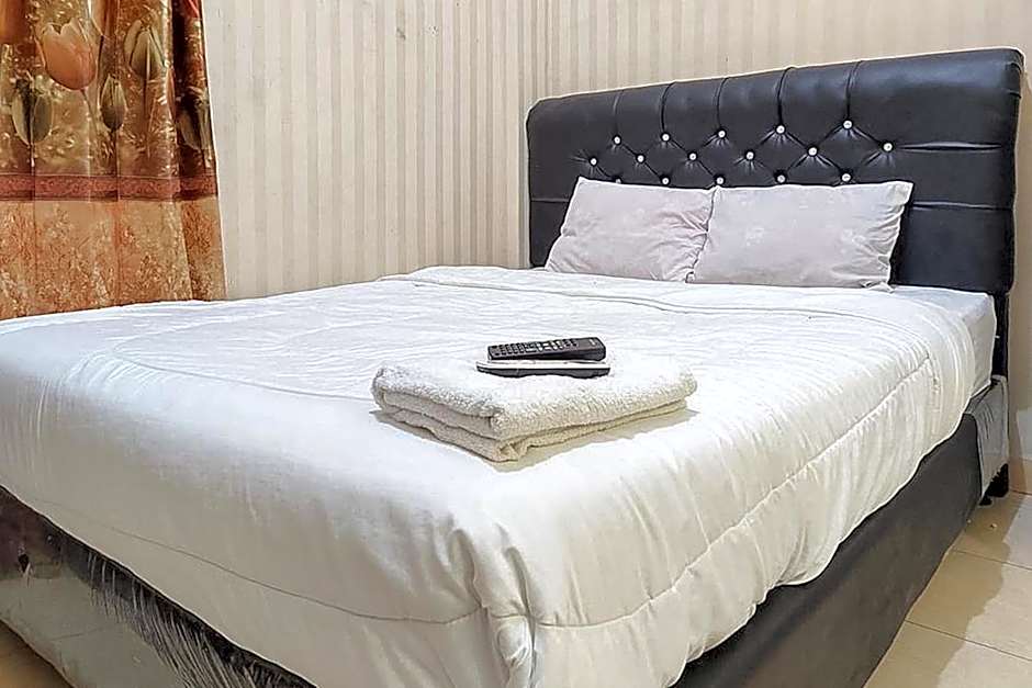 Icha Homestay near Terminal Purabaya Madiun