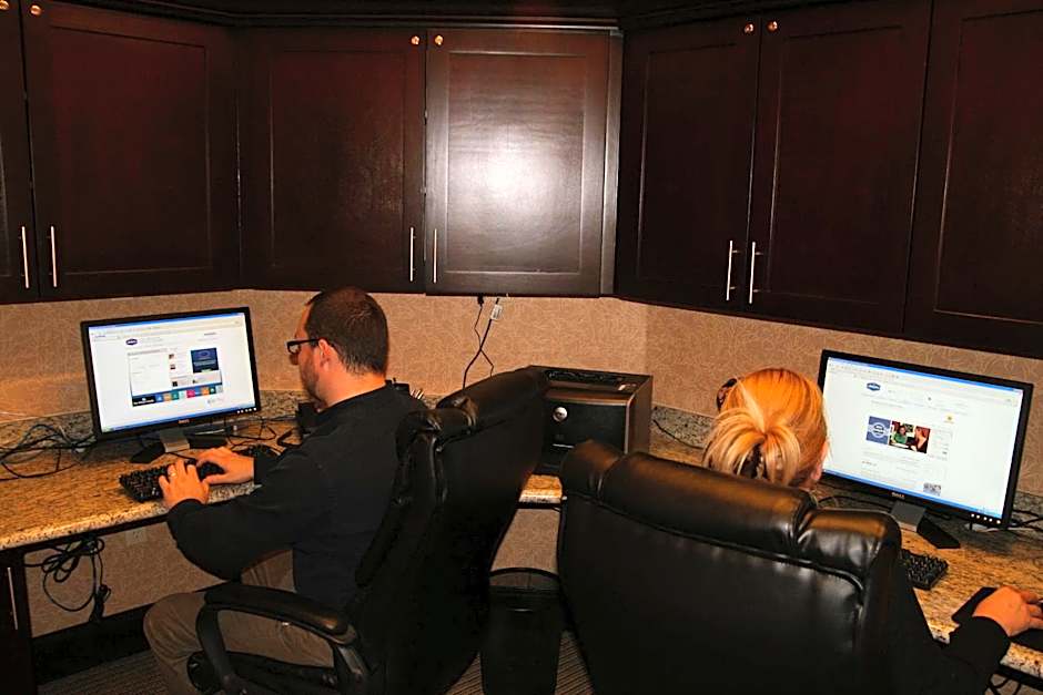 Hampton Inn By Hilton & Suites Buffalo