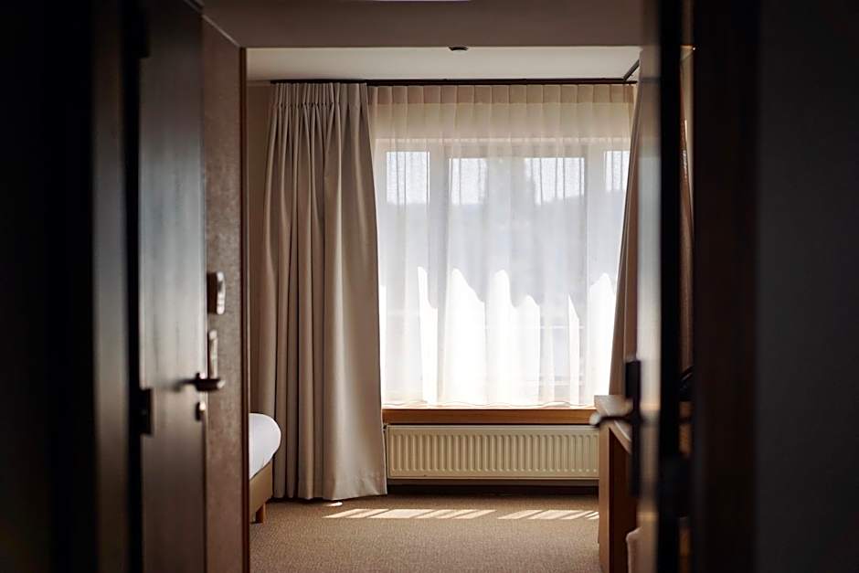 Hotel Sirius