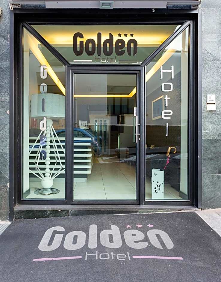 Golden Hotel