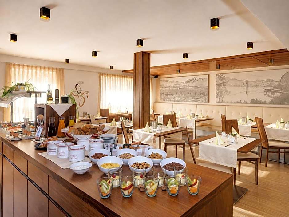 Hotel St Valentin Rooms & Appartements