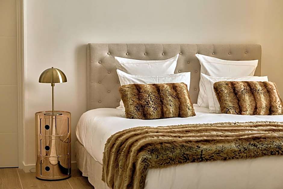 Photo 1 of 7 of Villa
