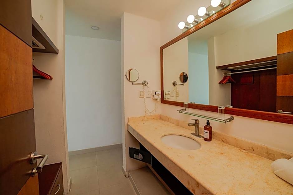 Bahia Chac Chi - Adults Only