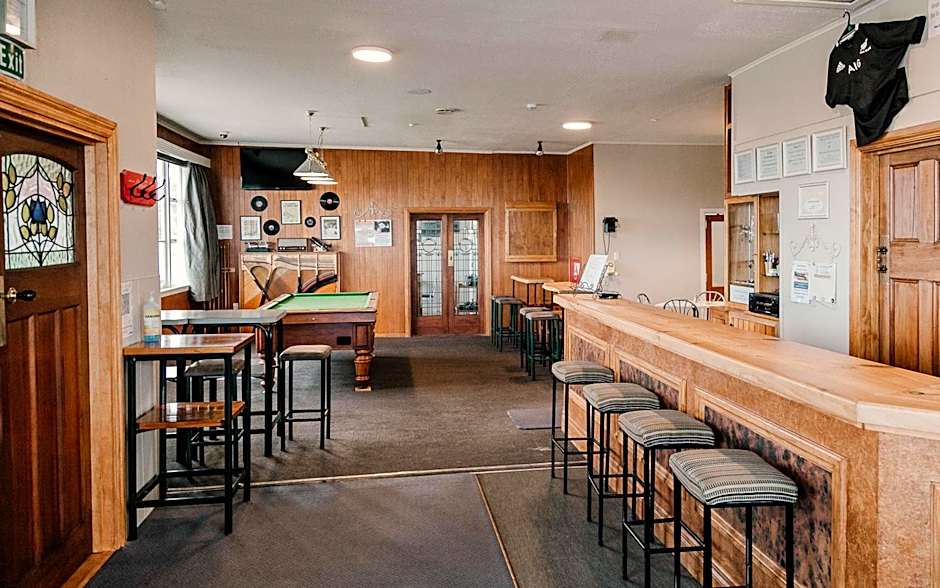 Hokitika Pioneer Hotel