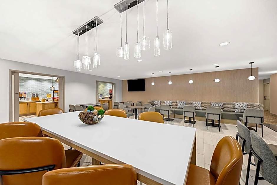 Hampton Inn By Hilton Morgan Hill