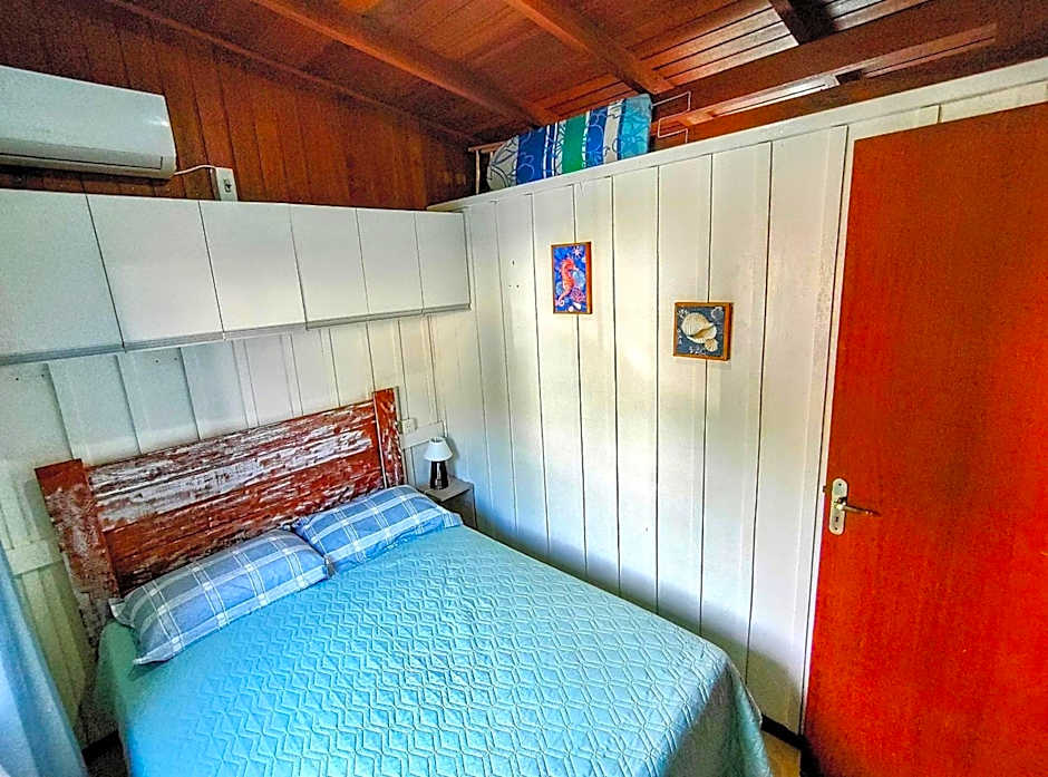 Casa charmosa pé na areia por do sol