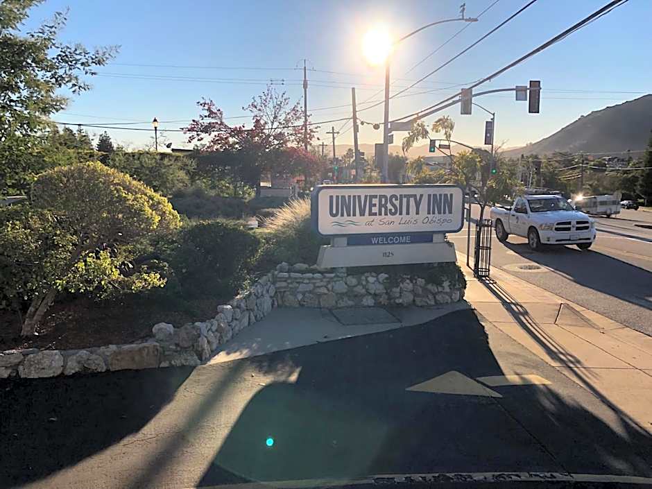 UNIVERSITY INN