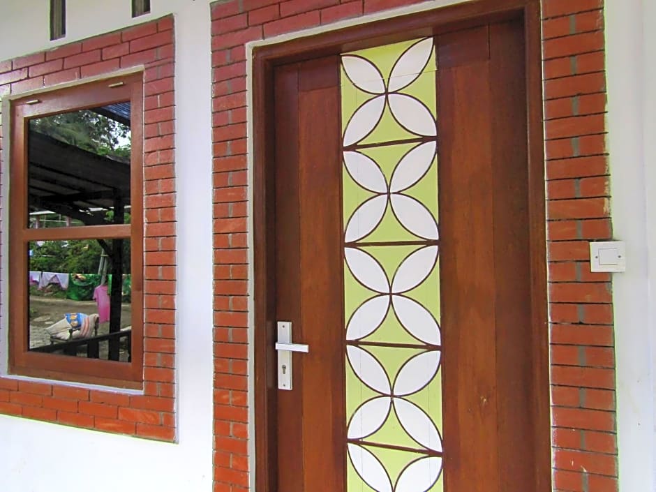 Penginapan Udin Syariah Bukit Rhema