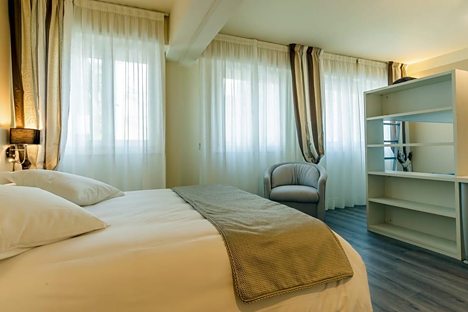 La Dolce Vita Hotel