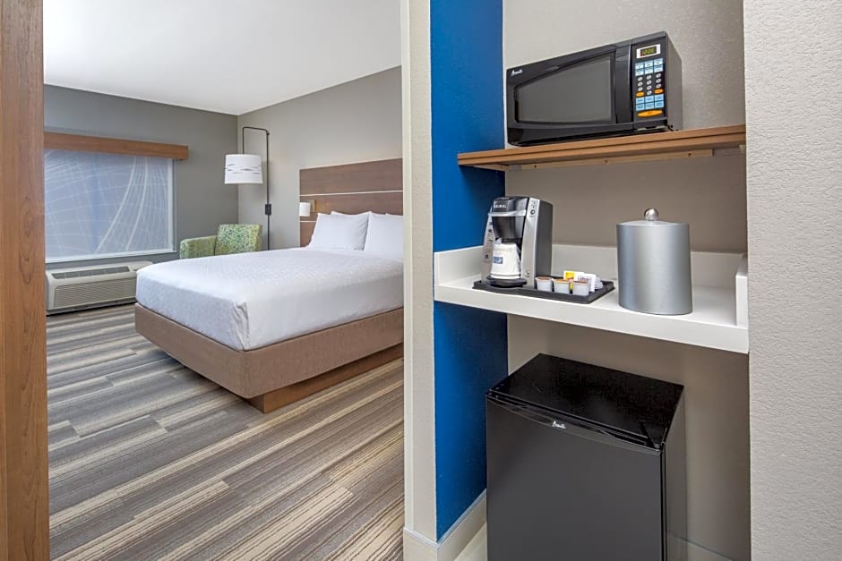 Holiday Inn Express Surprise by IHG