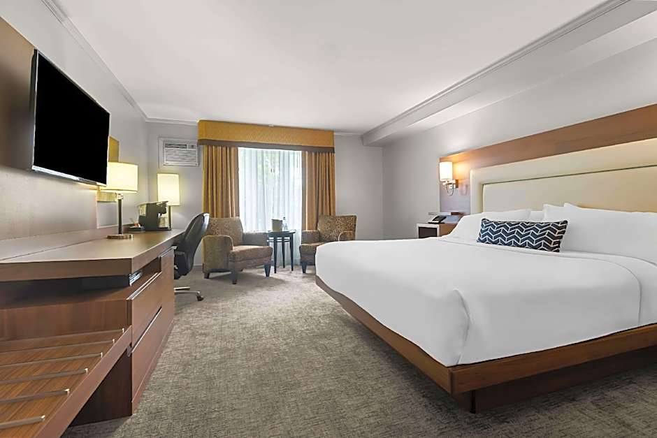 Best Western Plus Mont-Laurier