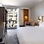 Courtyard by Marriott New York Manhattan/Soho