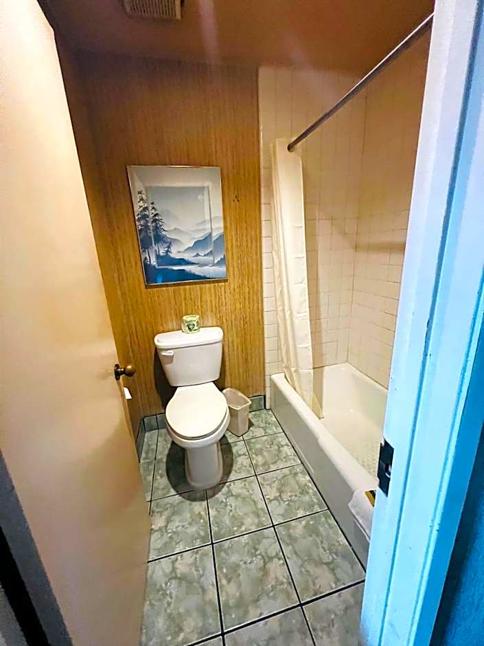 Casa Playa Inn & Suites Stanton Anaheim Area