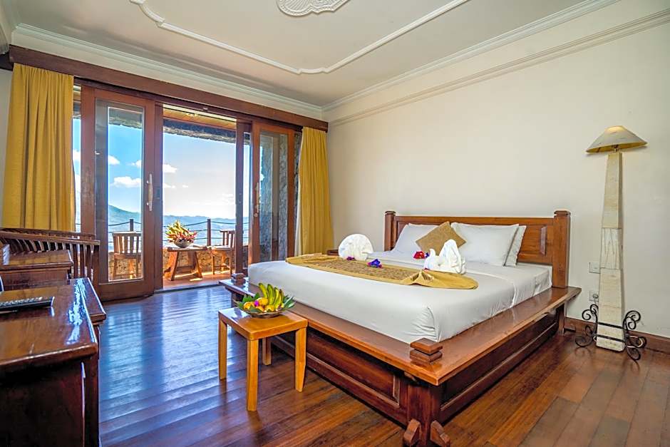 Lakeview Hotel and Restaurant