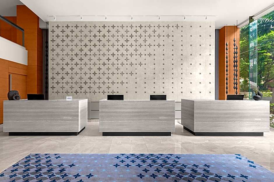 Courtyard By Marriott Bangkok