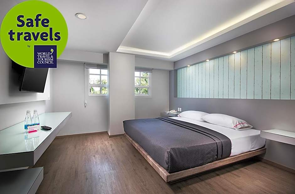 Hotel MX congreso CDMX, Trademark Collection by Wyndham