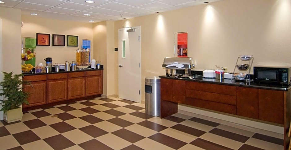 Hampton Inn By Hilton And Suites Baton Rouge Port Allen
