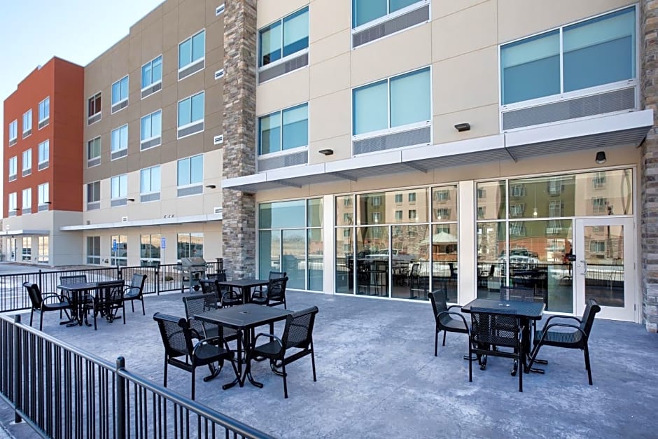 Holiday Inn Express And Suites Denver Ne - Brighton By IHG