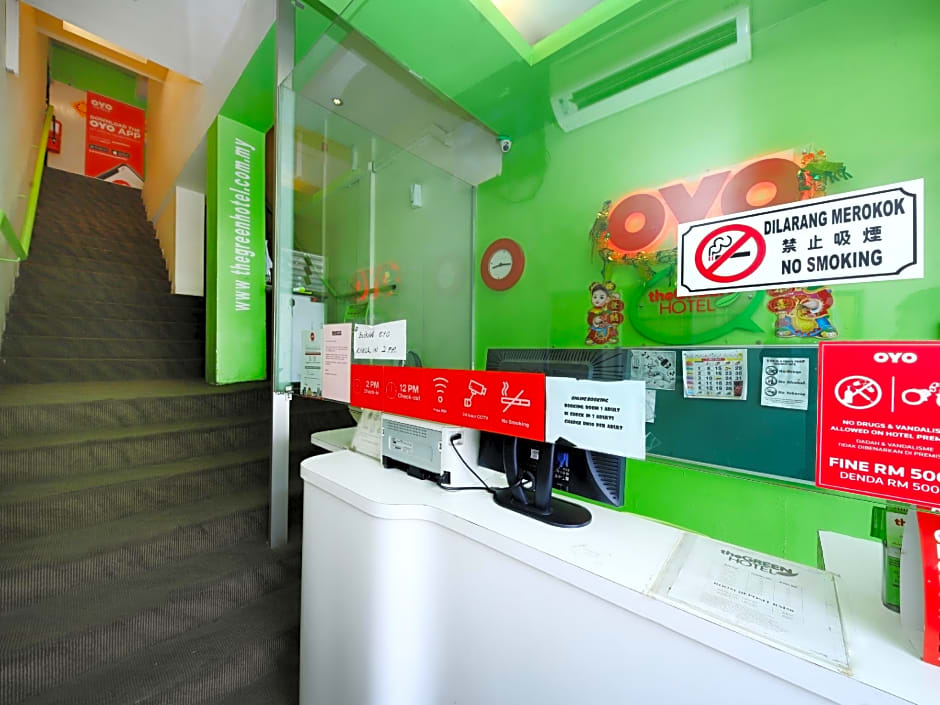 OYO 479 the green hotel