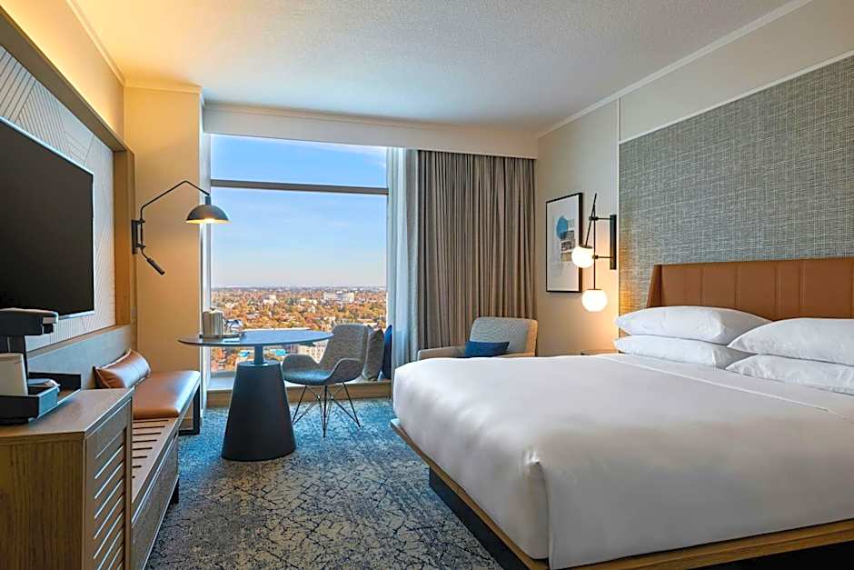 Sheraton Grand Sacramento Hotel