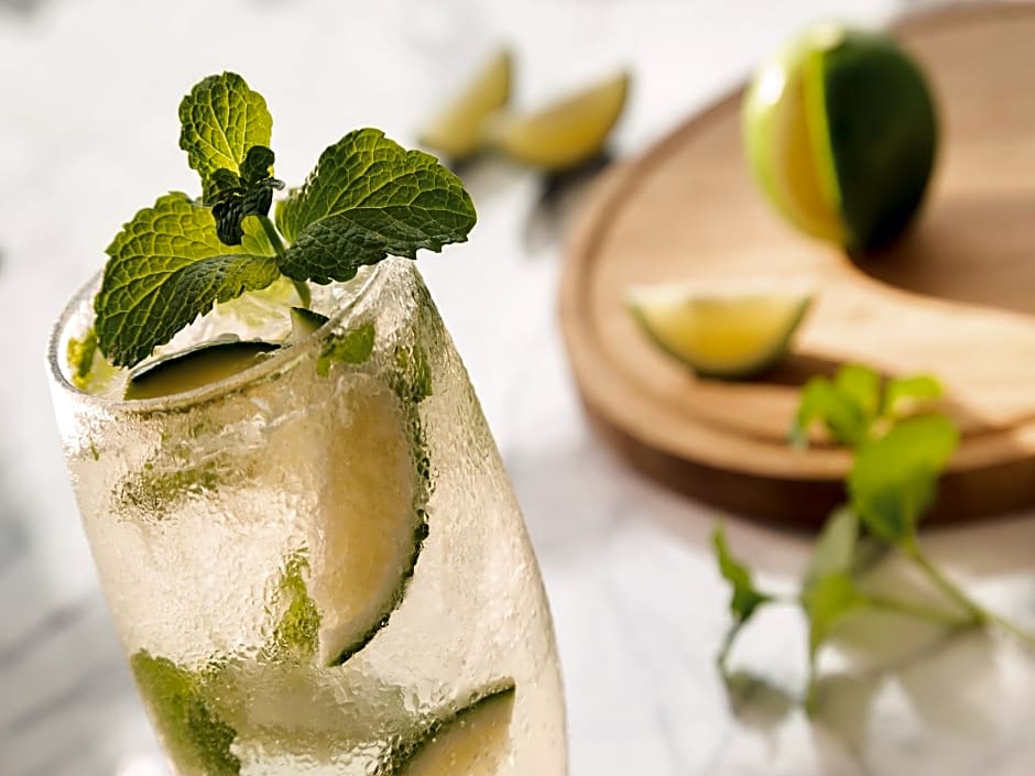 Hyatt Place Shenzhen Airport