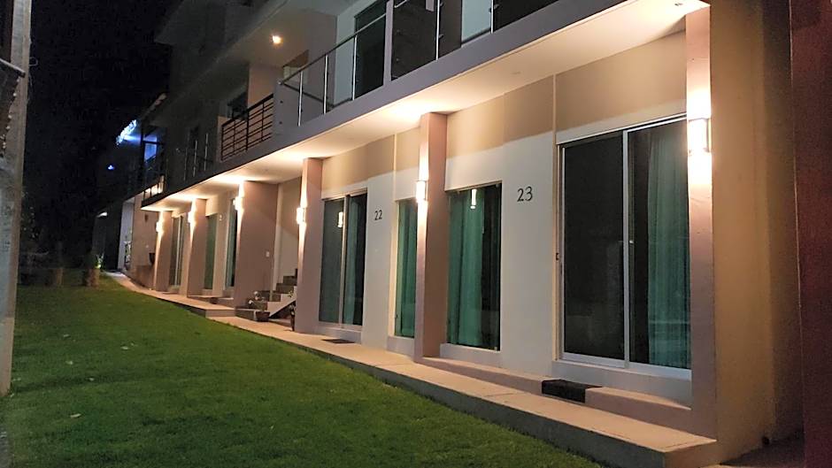 CaLu Hotel en La Laguna, Santa María del Oro