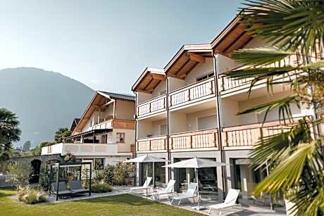 Hotel Tiefenbrunn Gardensuites & Breakfast