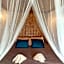 Jungle Bar Honeymoon suite & private pool