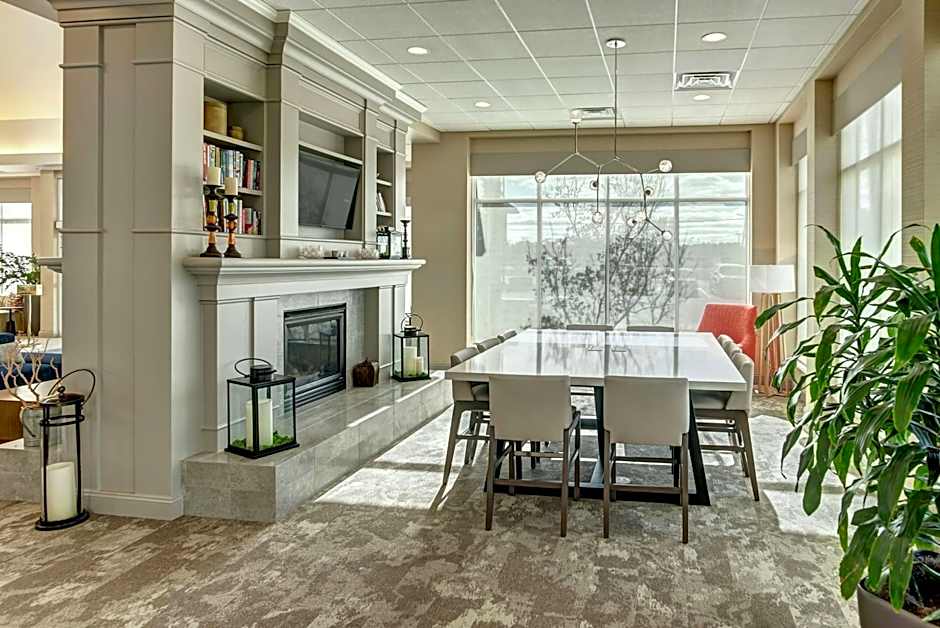 Hilton Garden Inn Lakewood