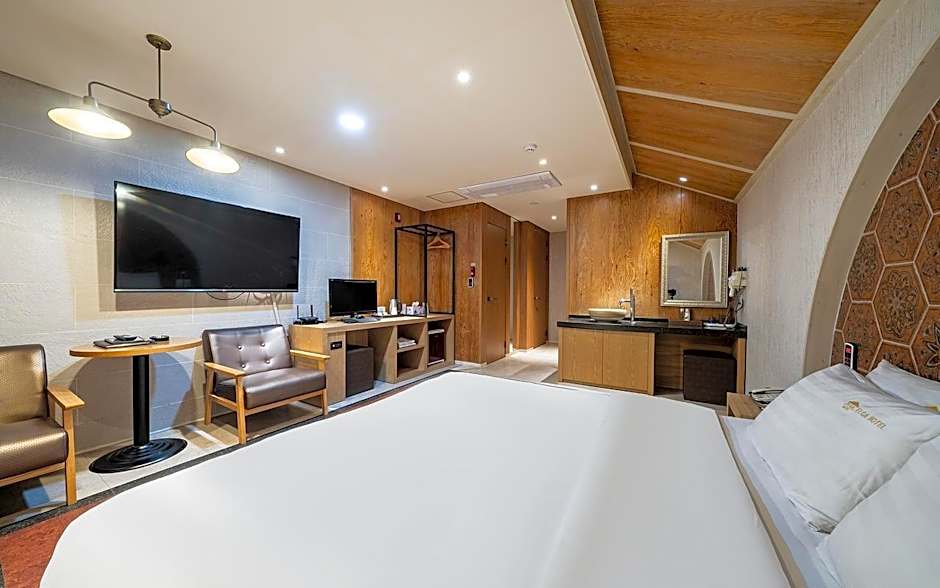 Hwaseong (Hyangnam) elga tourist hotel