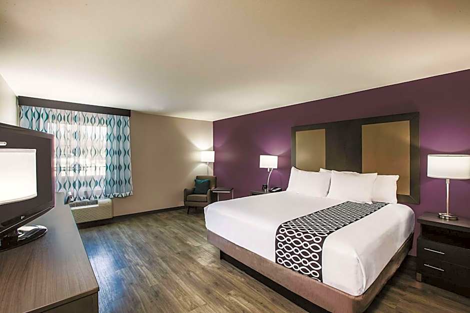 La Quinta Inn & Suites by Wyndham Walker-Denham Springs