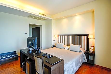 Prestige Double Room with Sea View