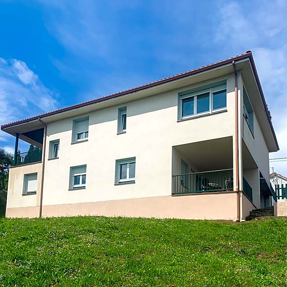 El Gato Gordo - bike & surf house