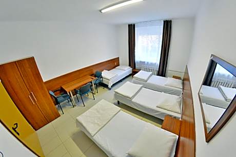 triple room without private bathroom