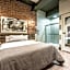La Suite Hotel