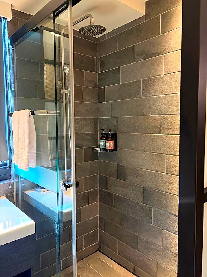 Micro Hotel